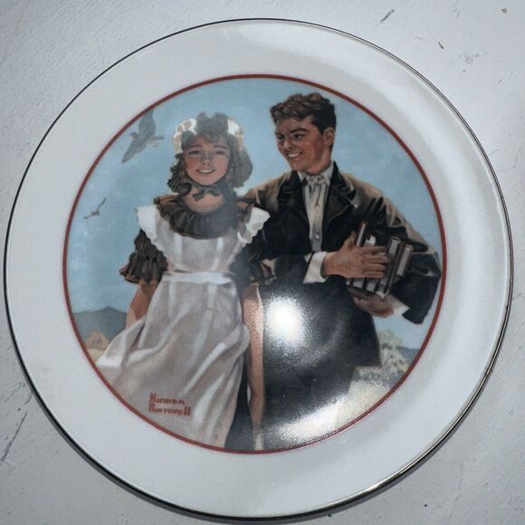 (4) Norman Rockwell YOUNG LOVE Series 1982 CW Collection SPECIAL EDITION Plates - Picture 2 of 10